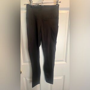 Black High-Waist Performance Leggings
